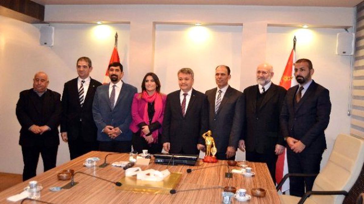 KKTC Ulaştırma Bakanlığı Heyeti, Emniyet Müdürü Şahin\'i Makamında Ziyaret Etti