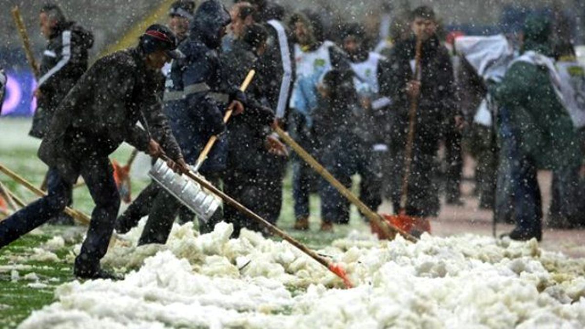 Kötü Hava Koşulları Süper Lig'de İki Maçı Tehdit Ediyor