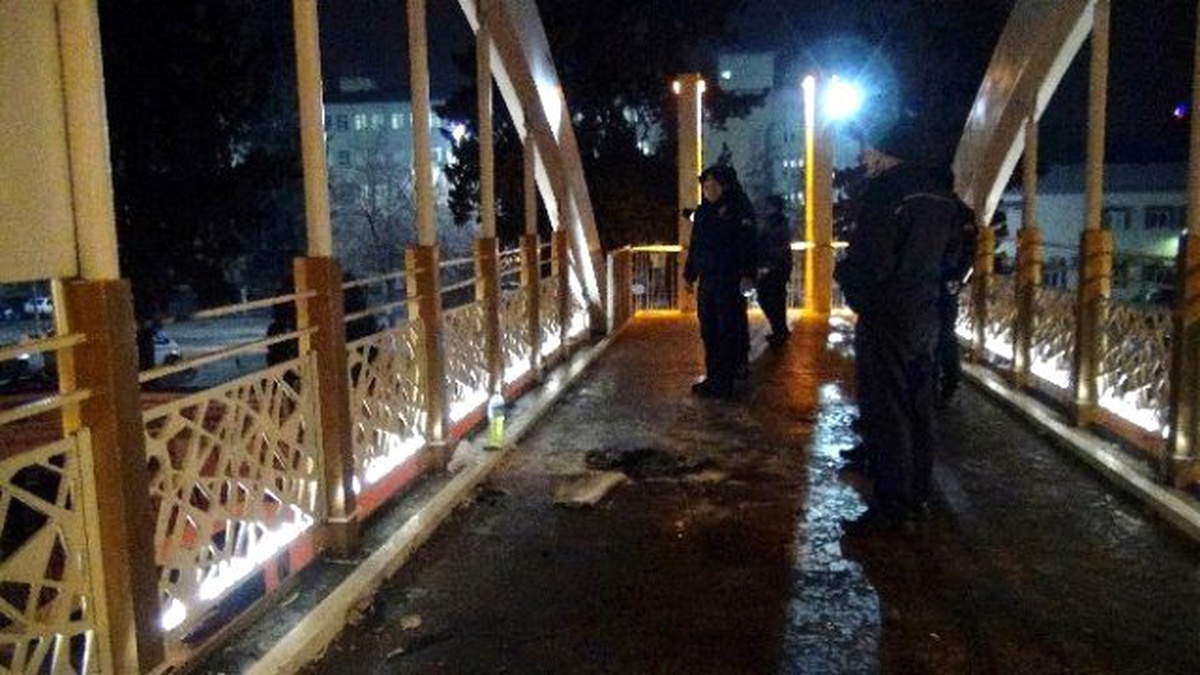 Zorunlu Ücretsiz İzne Çıkarılan Şahıs Kendisini Yaktı