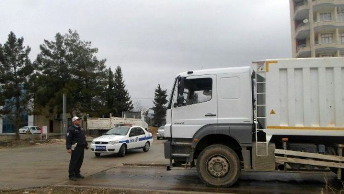 Polis, \'Fazla Yük\'e Göz Açtırmıyor