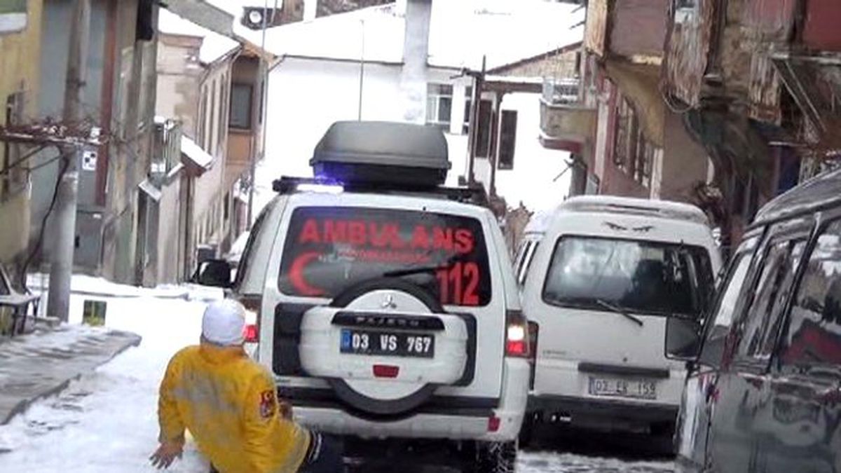 Sağlık Görevlisi Ölümden Döndü