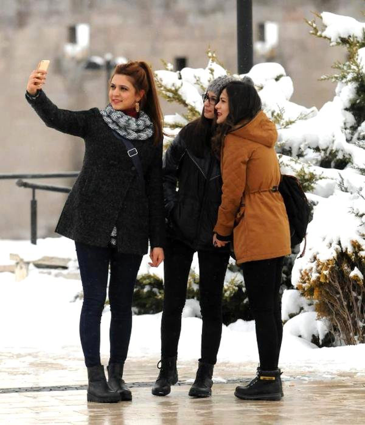 Sivas\'ta Kar Yağışı Ulaşımı Aksattı
