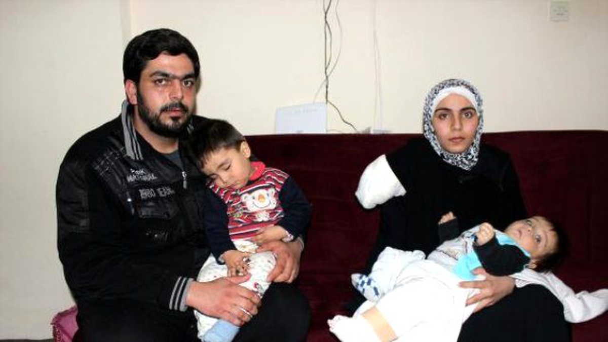 Suriye\'deki Savaştan Kaçan Anne, Kazada Kolunu Kaybetti