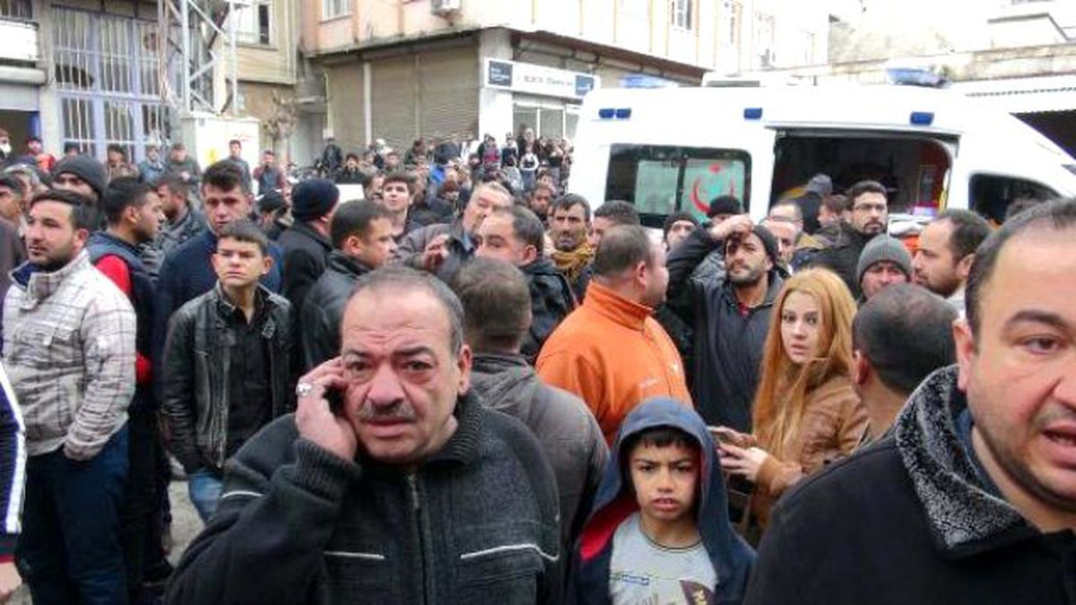 Suriye\'den Atılan 2 Roket Kilis\'e Düştü: 1 Yaralı (2)