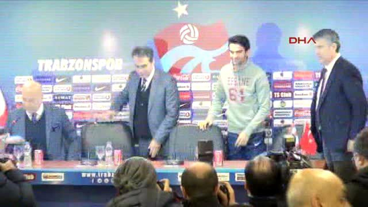 Trabzonspor, Muhammet Demir\'le Sözleşme İmzaladı