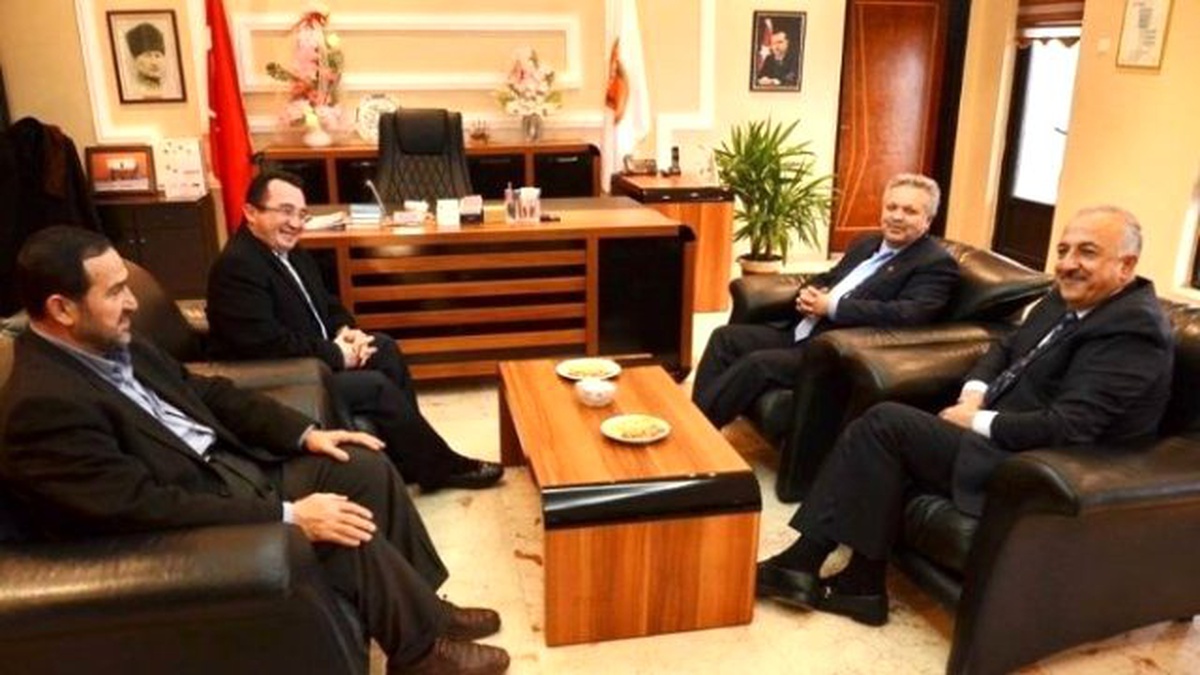 Vali Kahraman Üzümlü İlçesini Ziyaret Etti