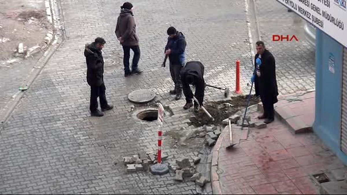 Van\'da Bomba İhbarı Polisi Harekete Geçirdi