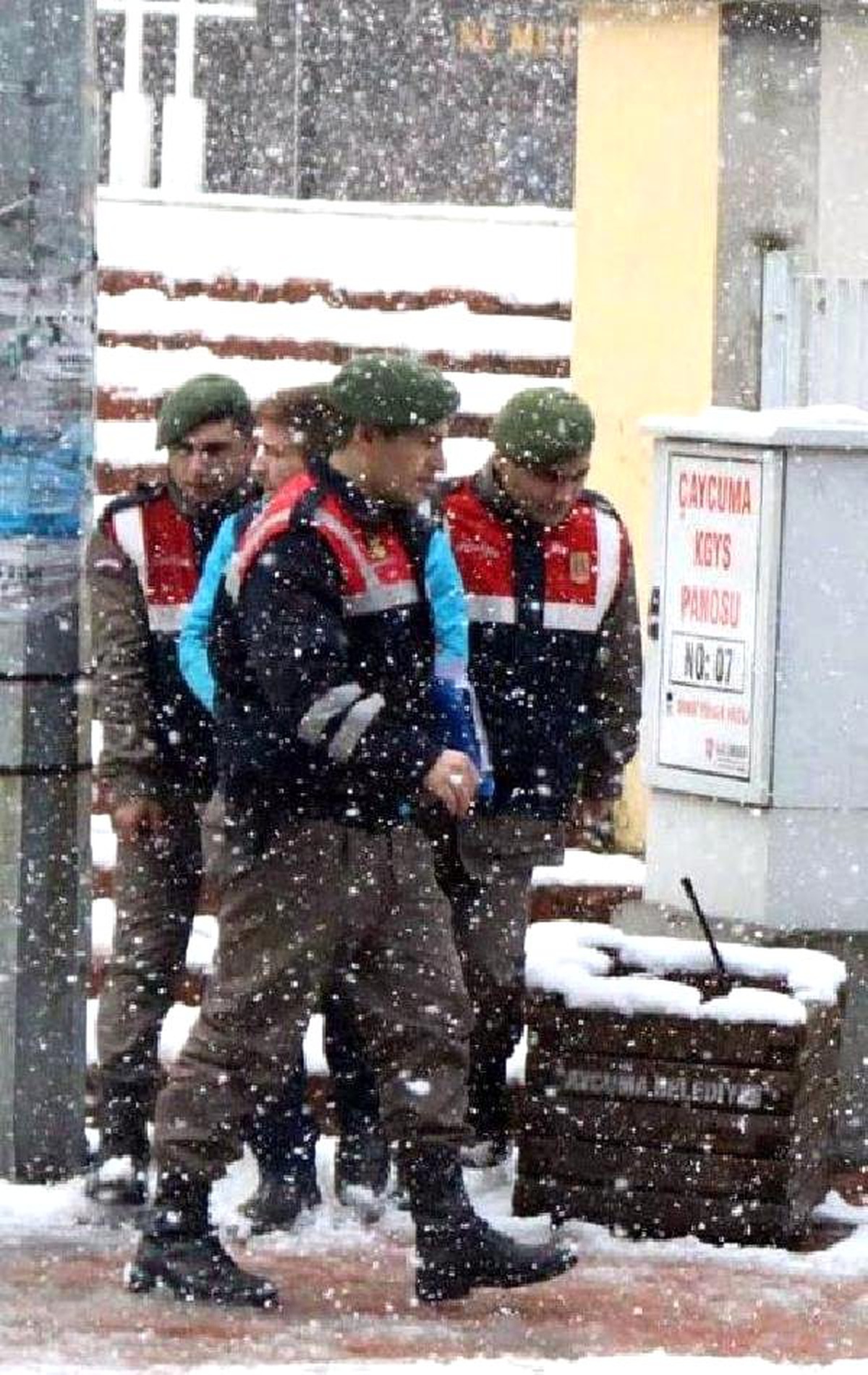 Zonguldak\'ta Çelik Kasa Hırsızlığına 3 Tutuklama