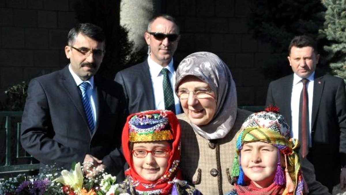 Aile ve Sosyal Politikalar Bakanı Dr. Sema Ramazanoğlu Uşak\'ta