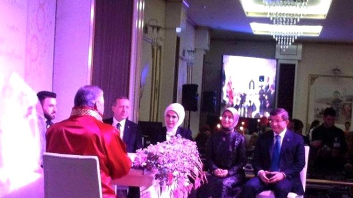 Cumhurbaşkanı ve Başbakan, Ekonomi Bakanı Elitaş\'ın Oğlunun Düğününe Katıldı