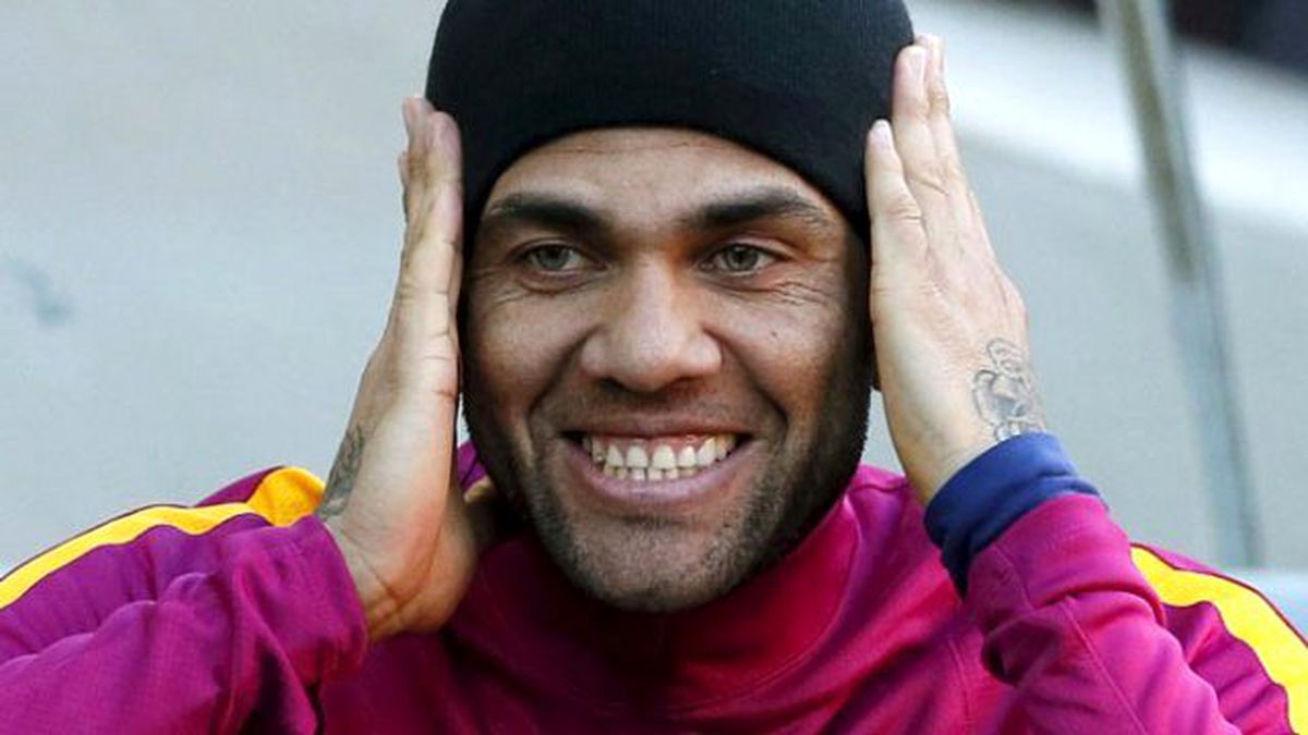 Dani Alves Gelse Bile Sabri!