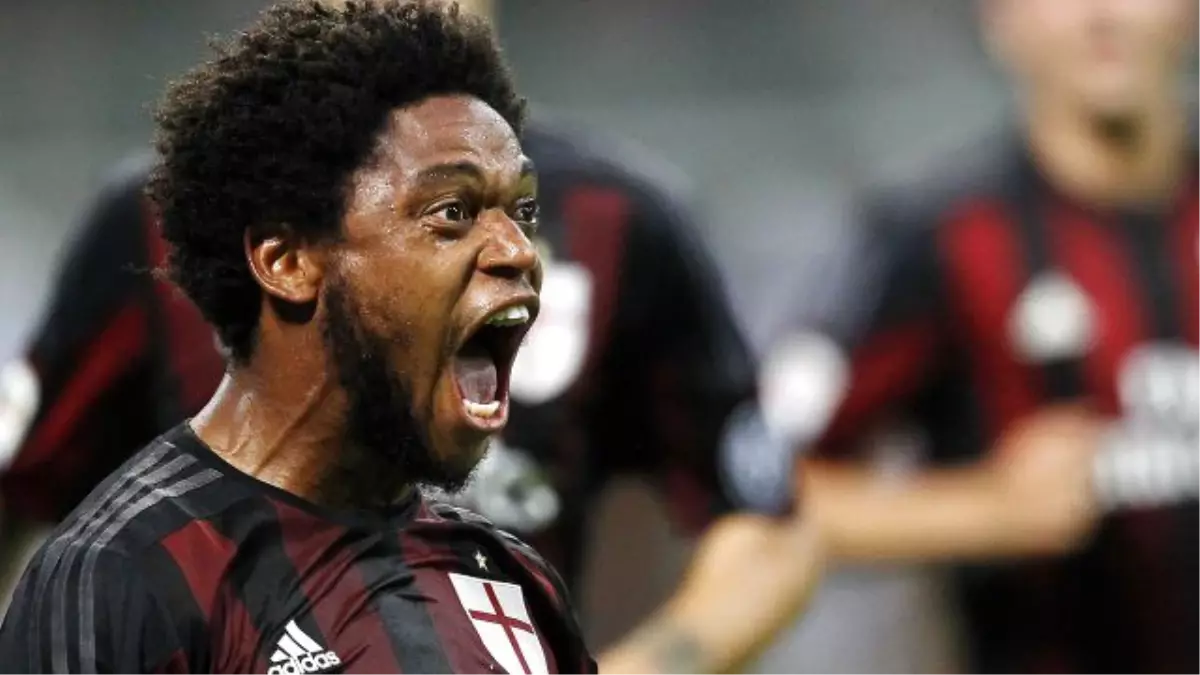 Galatasaray, Luiz Adriano İçin Teklif Yapmış