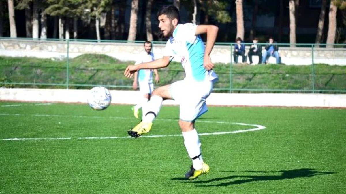 Genç Futbolcu Kaza Kurbanı