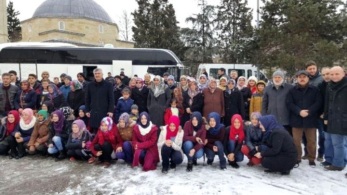 İlim Yayma Cemiyeti 40 Öğrenciyi İstanbul\'a Gönderdi