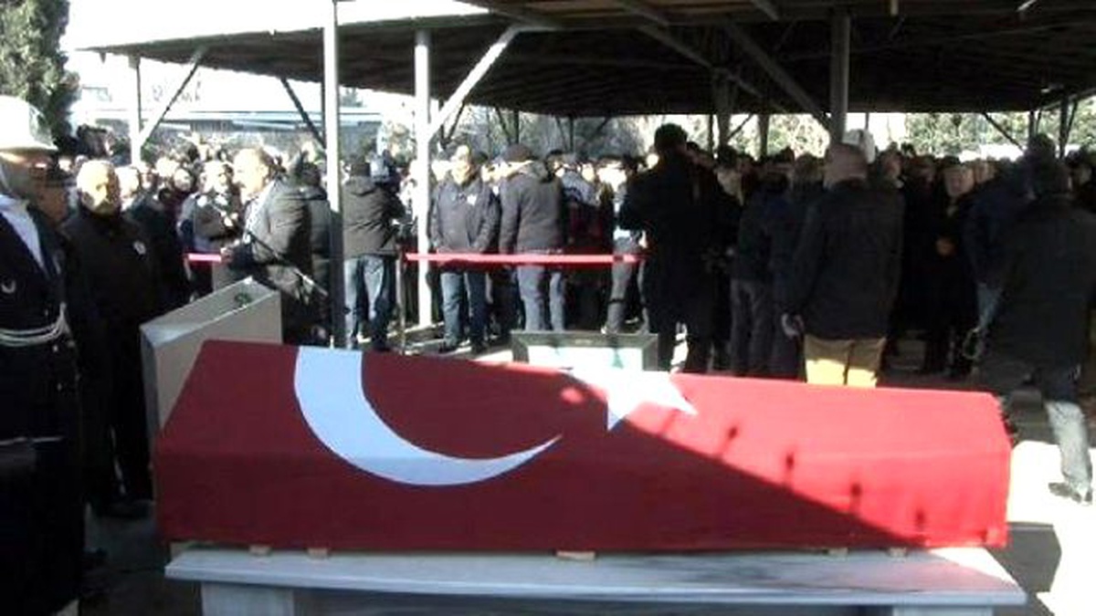 Kamer Genç İçin Cenaze Töreni Düzenleniyor (1)