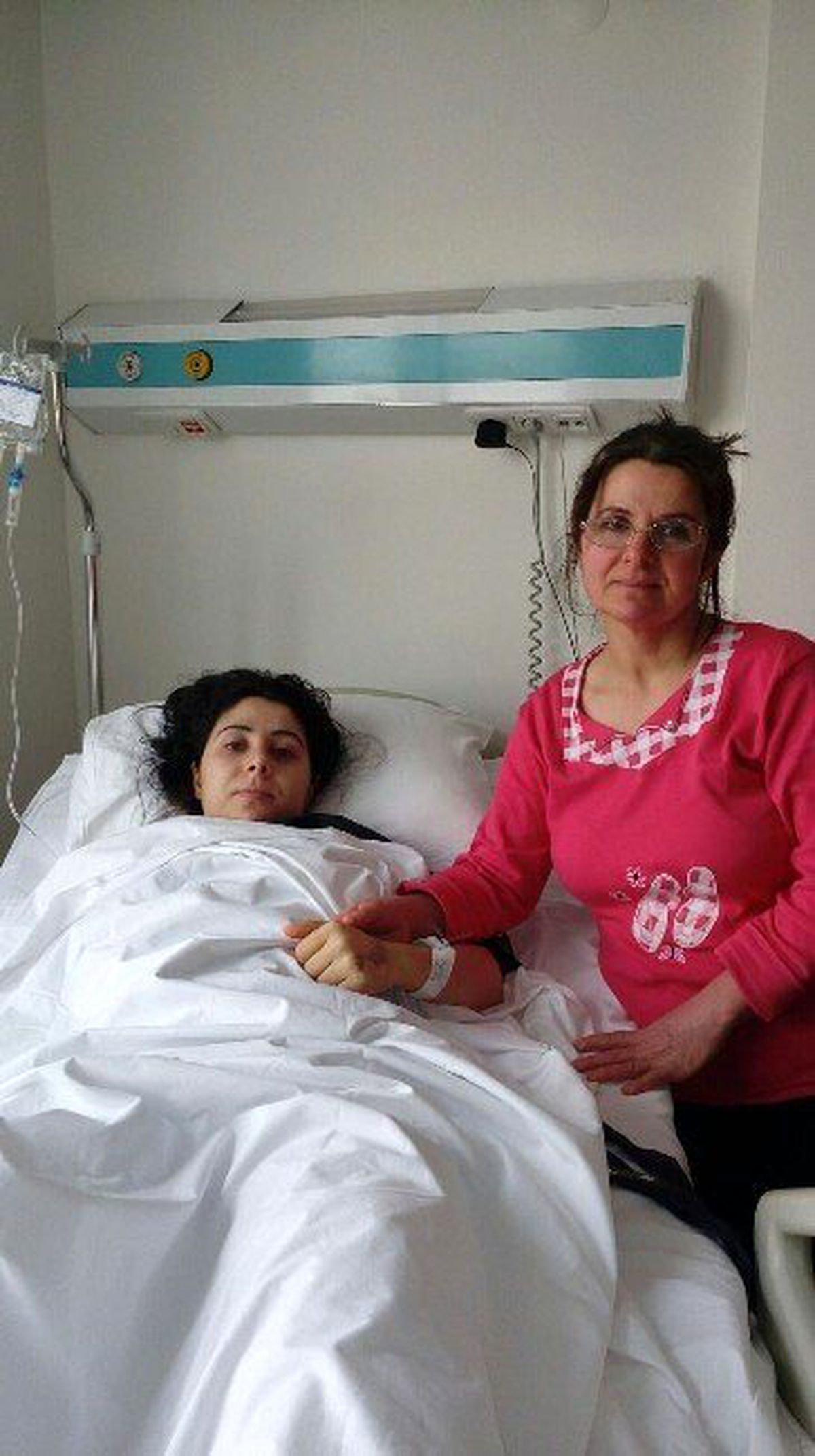 Kazada Parçalanan Bacak Kemiği Ameliyatla Düzeltildi