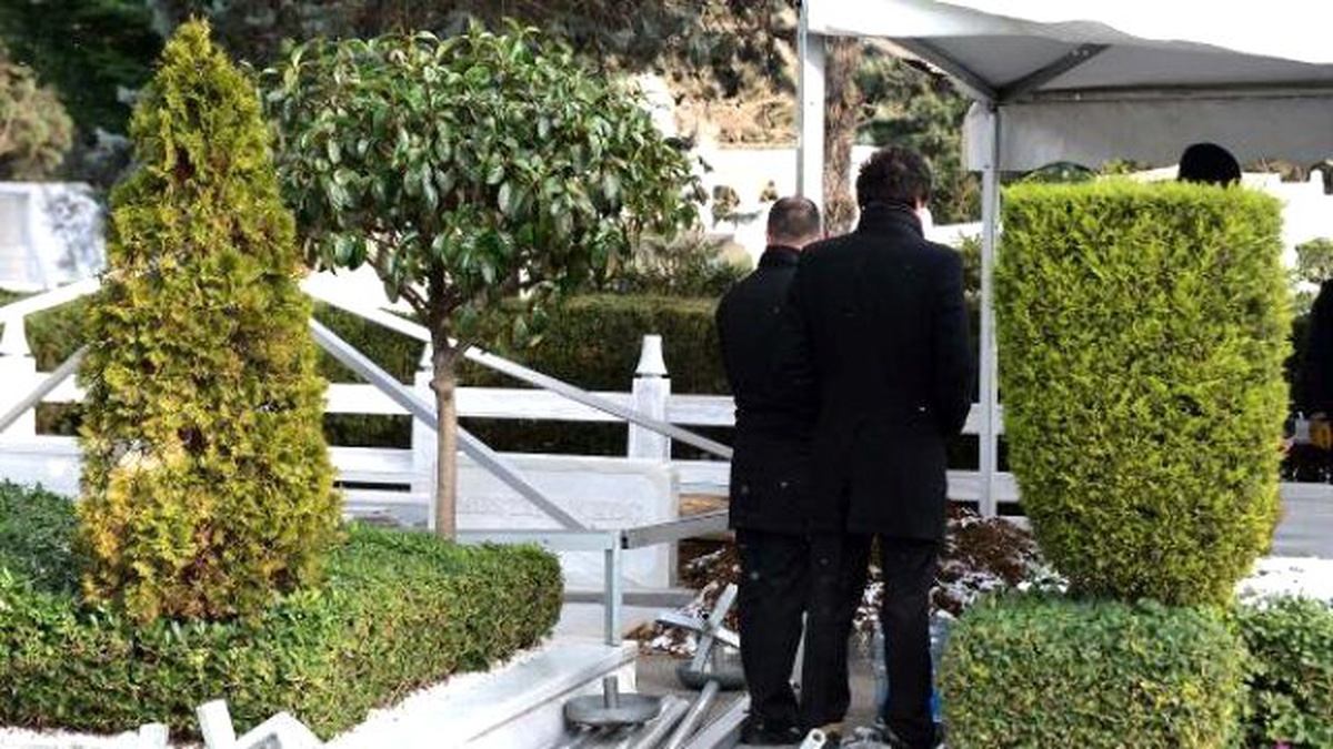 Koç\'un Mezarındaki Hazırlıklar Sürüyor