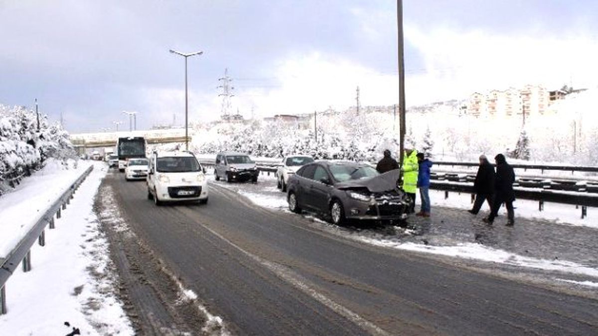 Kocaeli Tem\'de Kaza