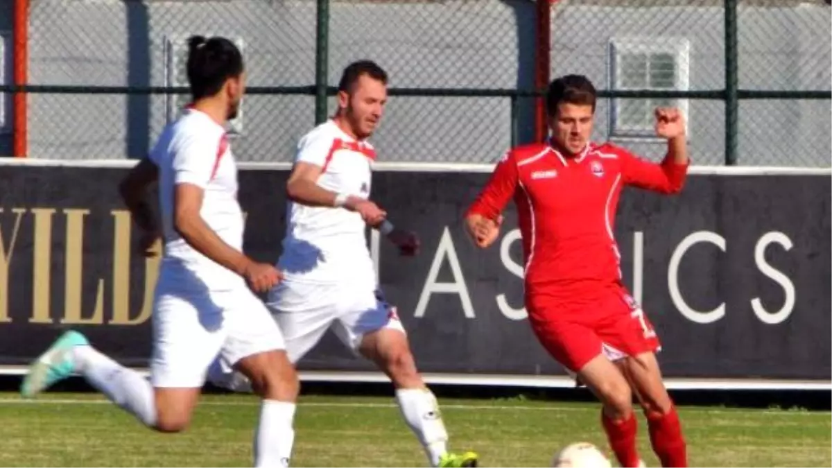 Manavgatspor-24erzincanspor: 2-3