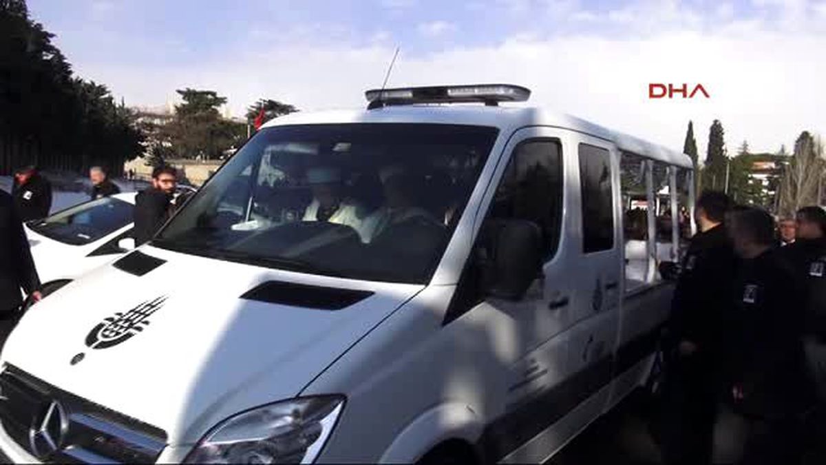 Mustafa Koç İçin Holding Binasında Tören Düzenlendi...