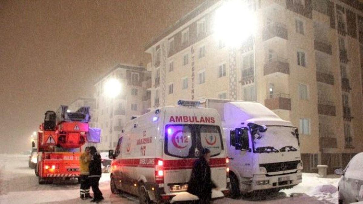 Ocakta Unutulan Süt, Polis, İtfaiye ve Sağlık Ekiplerini Seferber Etti