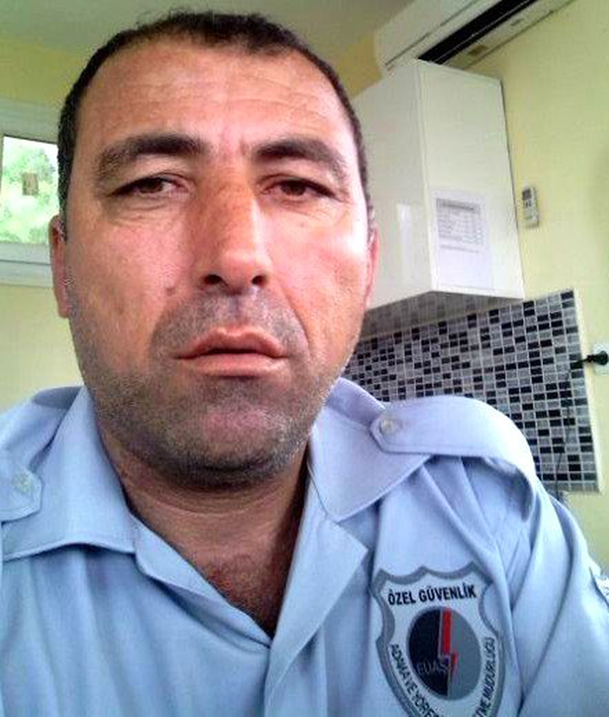 Tarsus\'ta Özel Güvenlik Görevlisi Öldürüldü