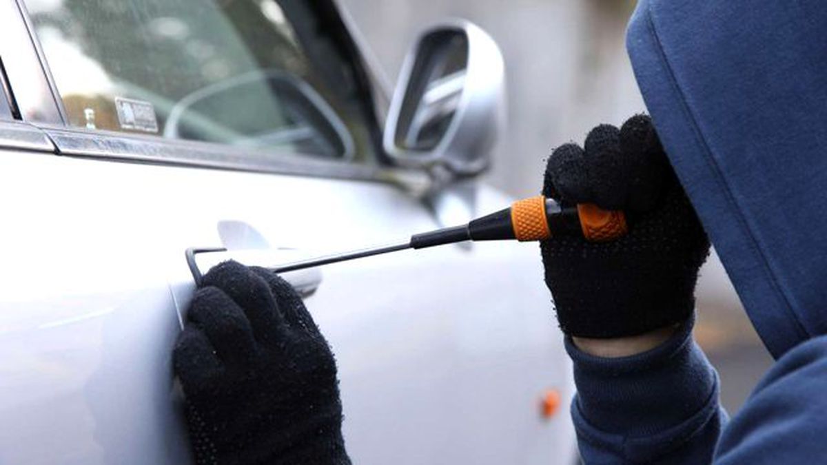 2 Günde 80 Otomobil Soyan Hırsızlar Yakalandı