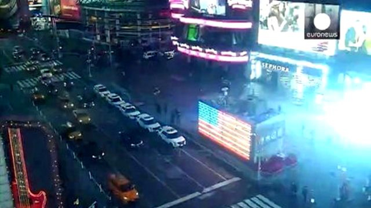 ABD\'de Kar ve Şiddetli Fırtına Yaşamı Felce Uğrattı