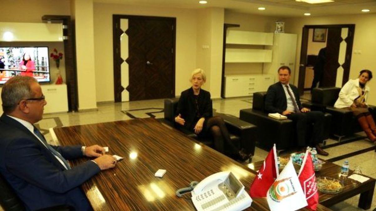 ABD Konsolusu Specht, Şanlıurfa\'da