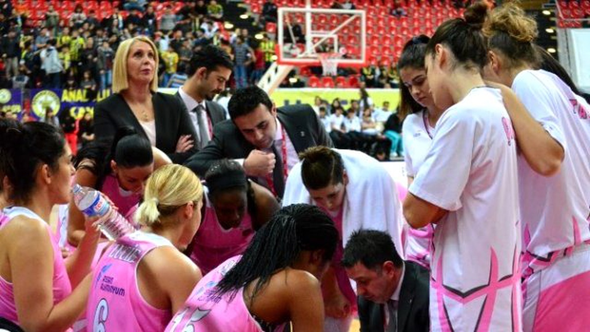 Agü Spor, Nadezhda\'yı Konuk Ediyor
