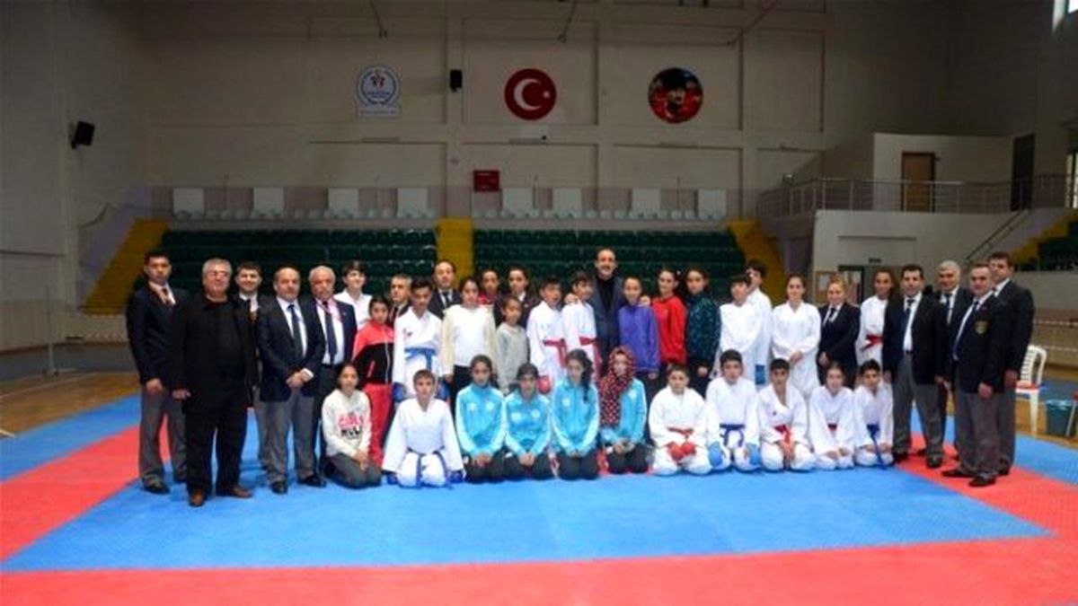 Analig Karate Grup Müsabakaları Sona Erdi