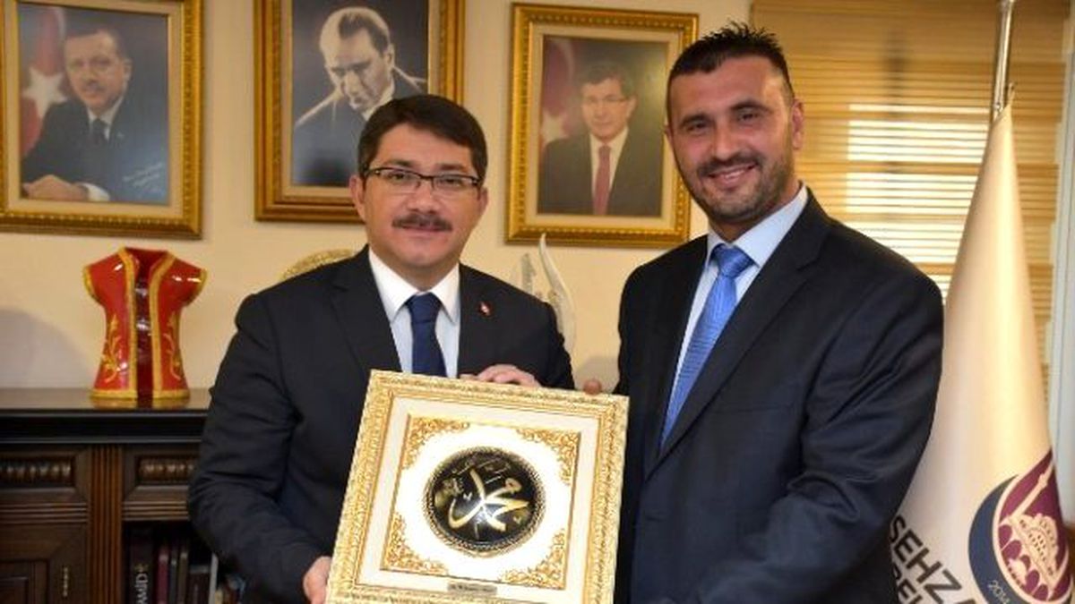 Çelik Mak - Göç\' Ü Ağırladı