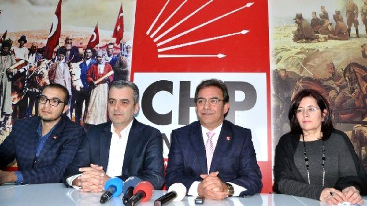 CHP Genel Başkan Yardımcısı Çetin Osman Budak: "Antalya\'da 60 Bin Kişi İşsiz Kalacak"