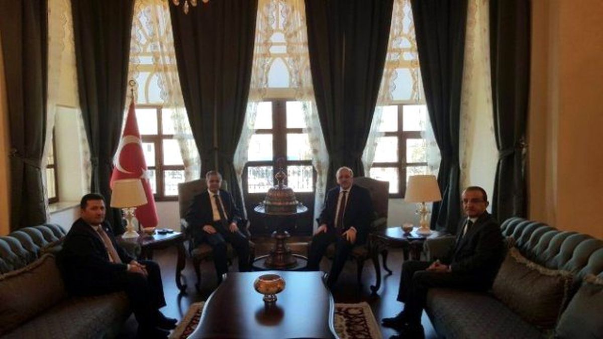Gümrük Bakanlığı Müsteşar Yardımcısı Uçarmak\'tan Valiliğe Ziyaret