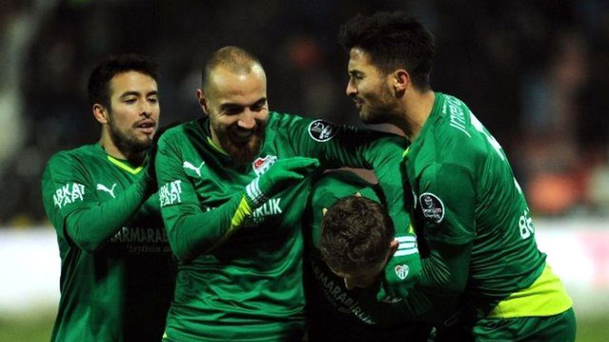 Hamzaoğlu Bursaspor\'u Şaha Kaldırdı