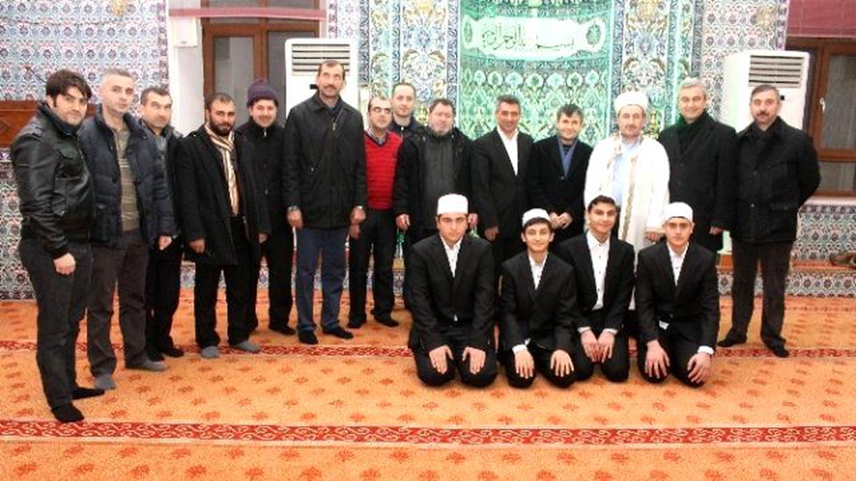 İmam Hatip Öğrencileri Umre\'ye Gitti