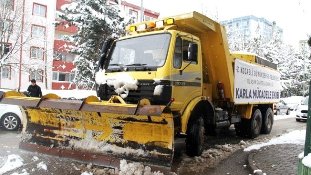 Karla Mücadele Ara Sokaklarda Devam Ediyor
