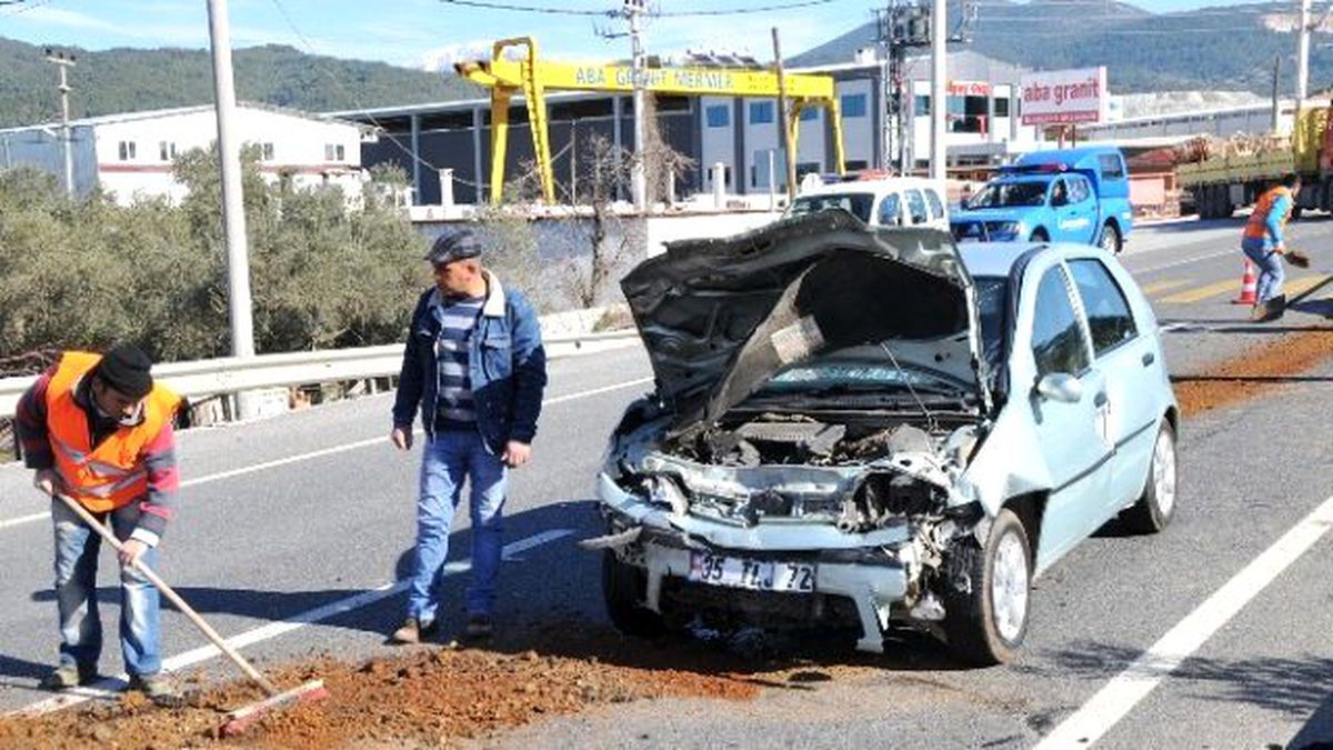 Muğla\'da Trafik Kazası: 8 Yaralı