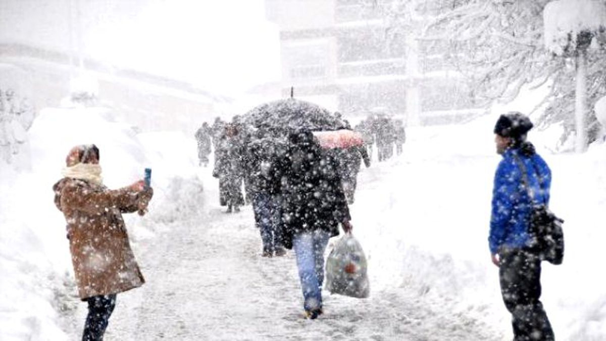 Rize\'de Kar Çilesi