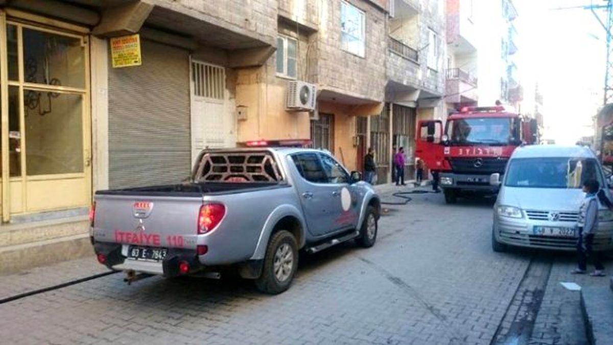 Şanlıurfa\'da Yanan Ev Küle Döndü