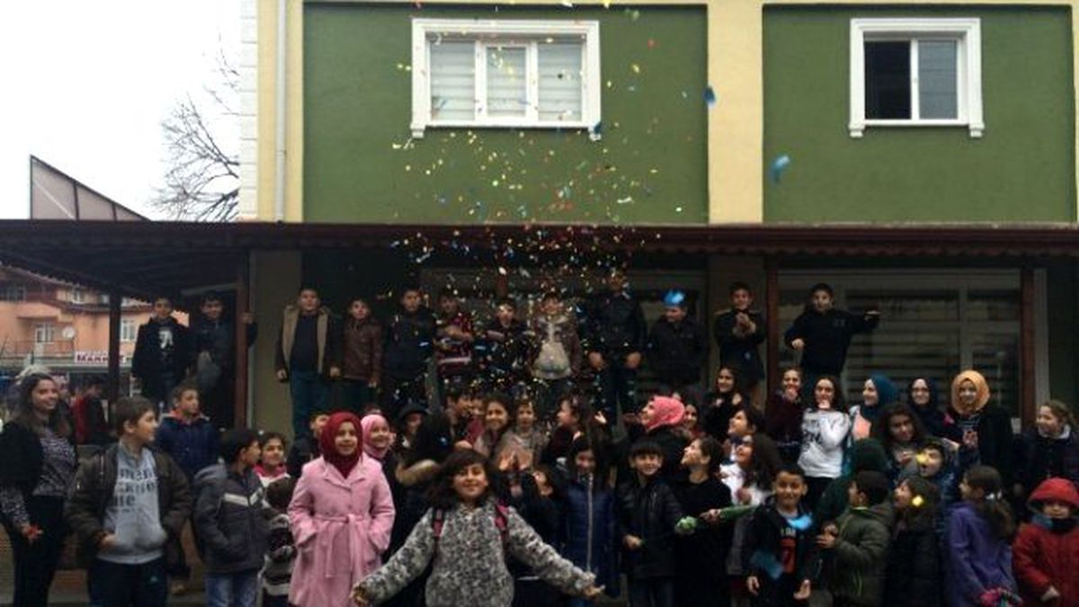 Semt Konağında Öğrencilere Karne Programı