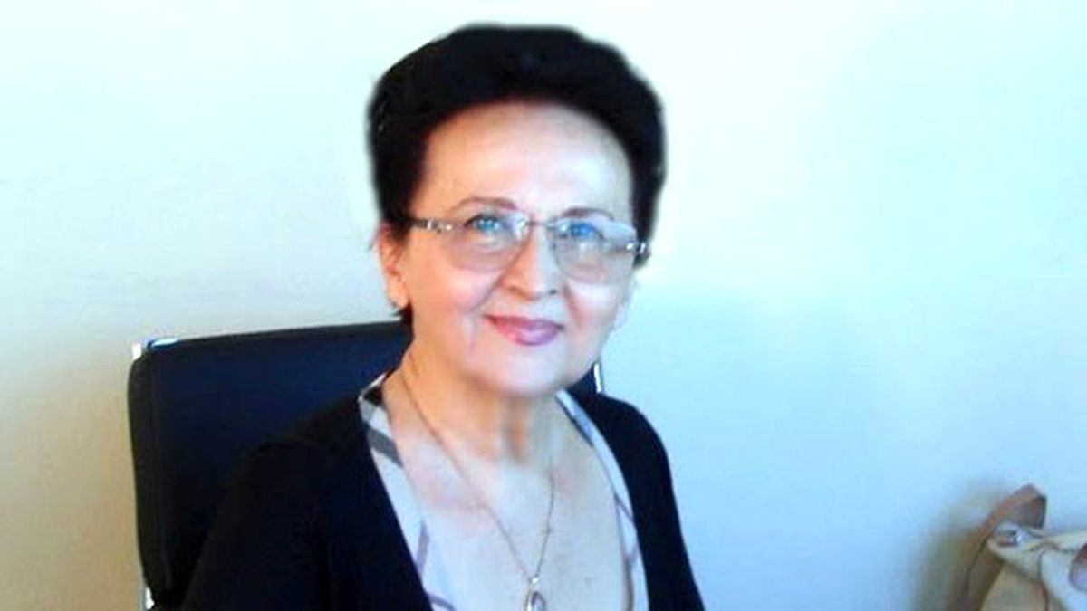 68 Yaşında Üniversite Öğrencisi Olan Kadın, Microsoft'a İlham Verdi