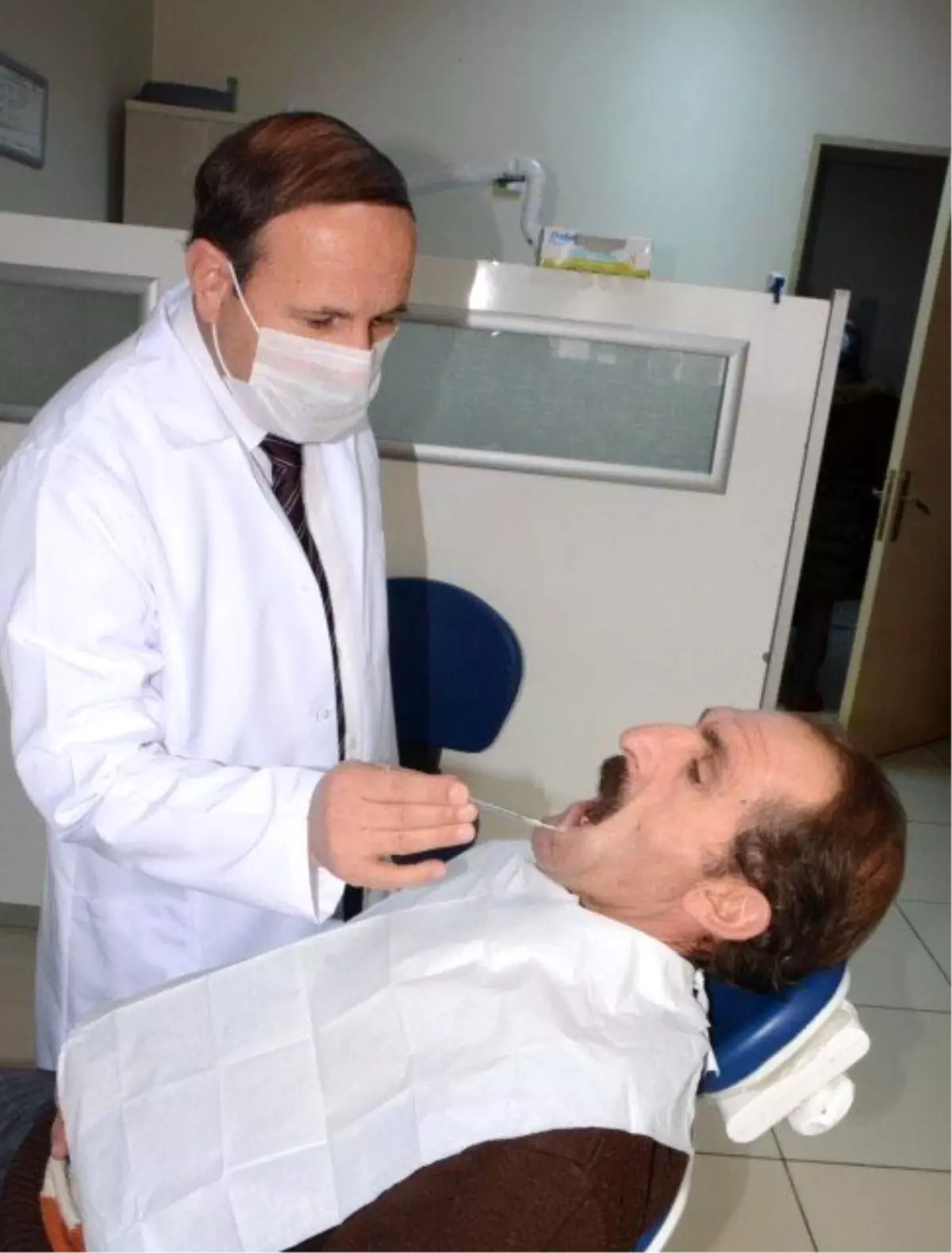 Ağız ve Diş Sağlığı Hastanesi'nde İmplant Uygulaması Başladı