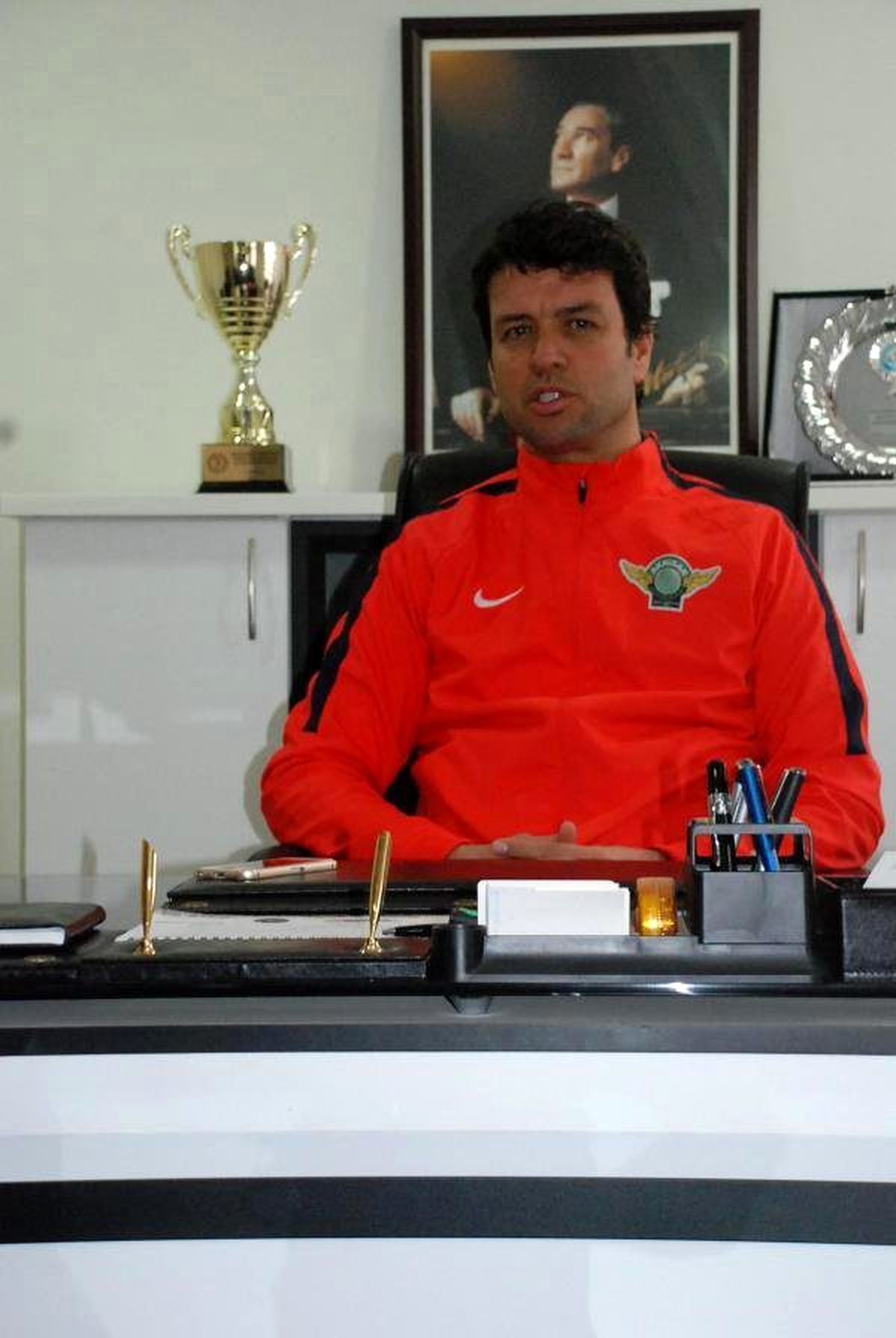 Akhisar Belediyespor\'da Cihat Arslan İsyan Etti