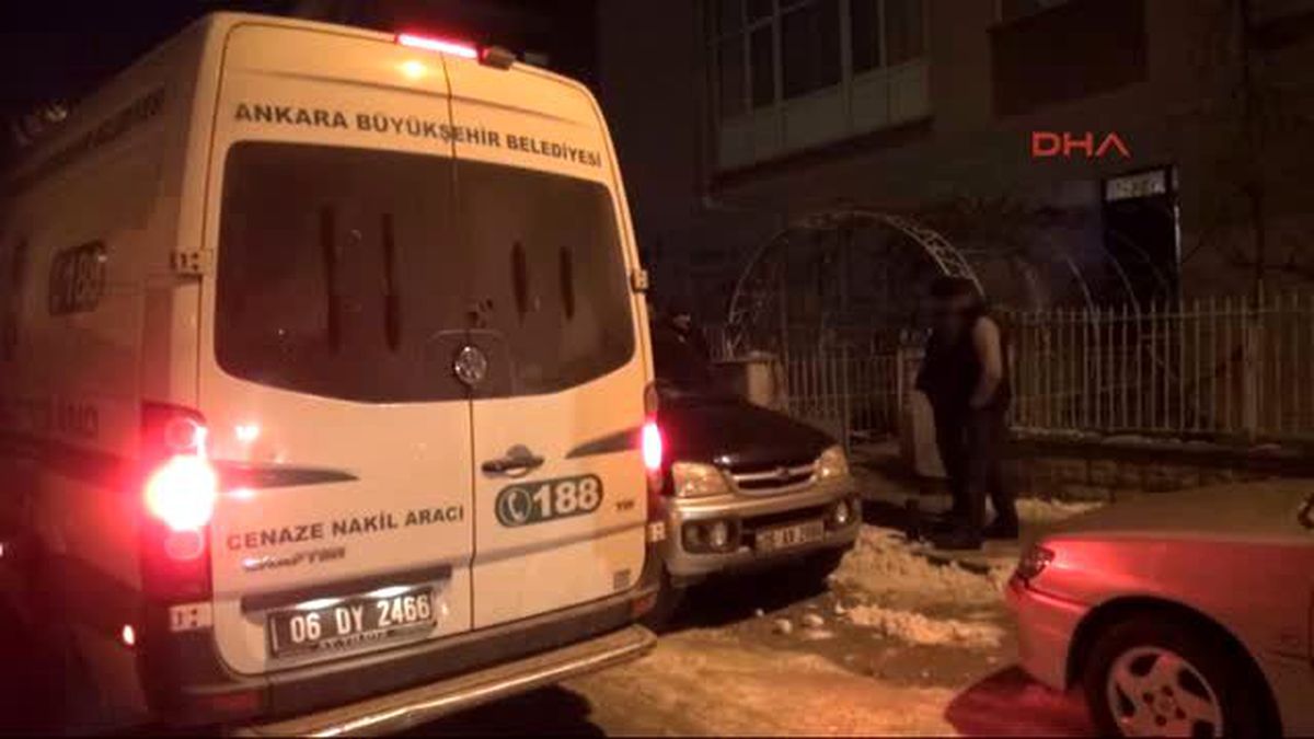 Ankara-Cinnet Getiren Baba Ailesini Katledip İntihar Etti: 4 Ölü, 2 Yaralı