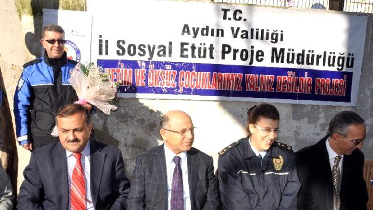 Aydın Valiliği Yetim ve Öksüz Çocuklara Sahip Çıkıyor
