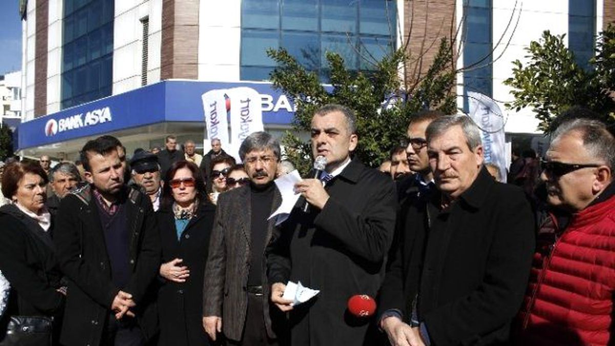 CHP İl Başkanı Esen\'den Antalyakart Eleştirisi