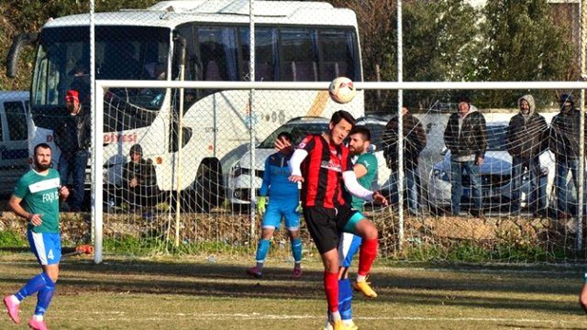 Foça Belediyespor 3 Puanı Tek Golle Aldı