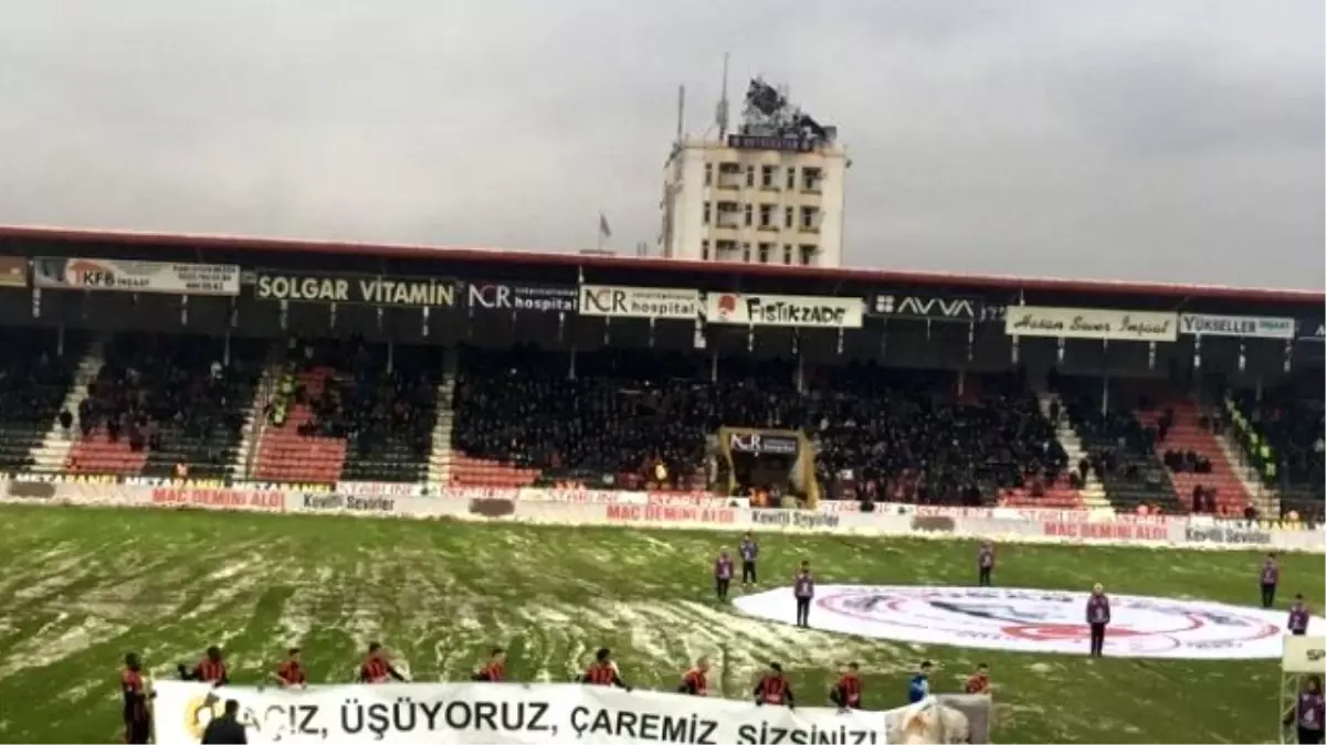 Gaziantepspor\'a Pankart Teşekkürü