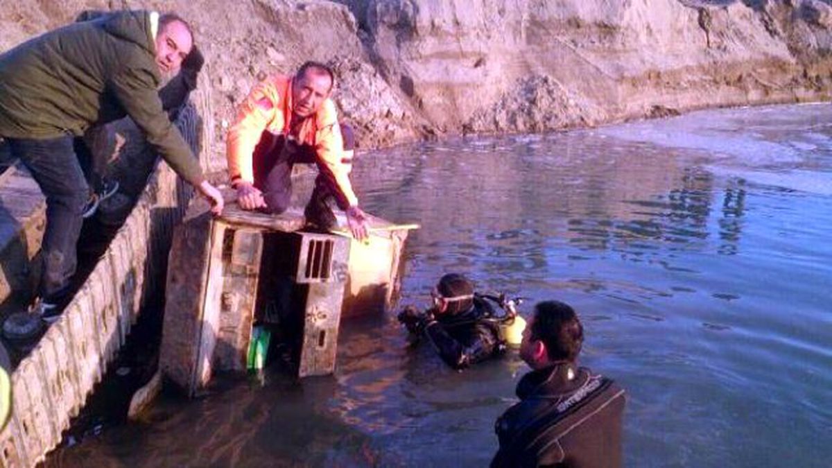İş Makinesiyle Nehre Düşen Operatör Öldü